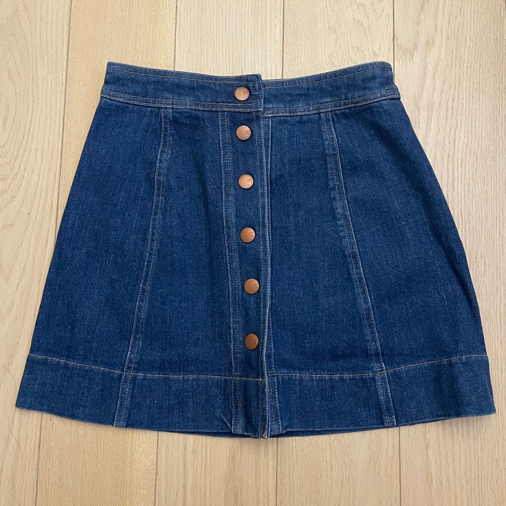 Madewell Denim Skirt Sz 0 (run big)